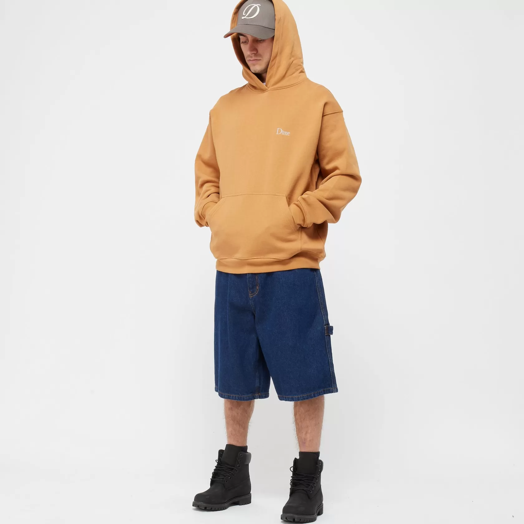 Hot Classic Small Logo Hoodie Hoodies